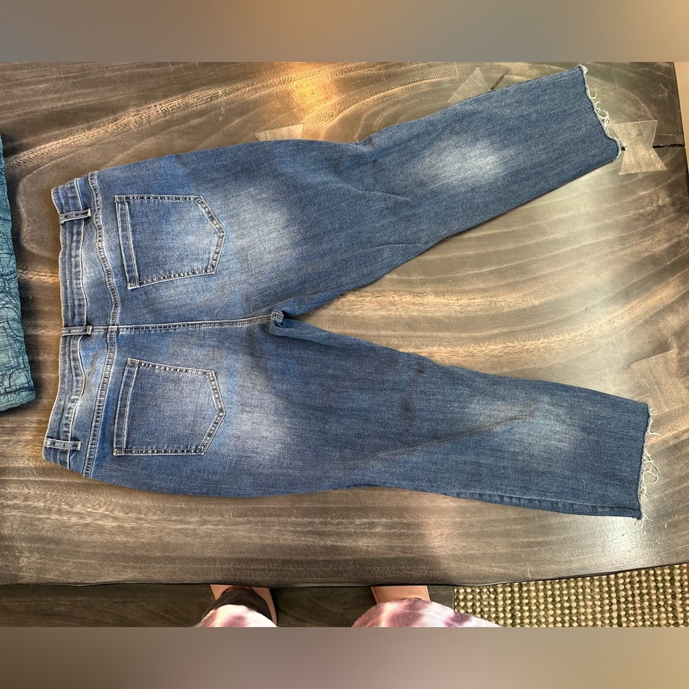 Worn once - Picture 2 of 3
